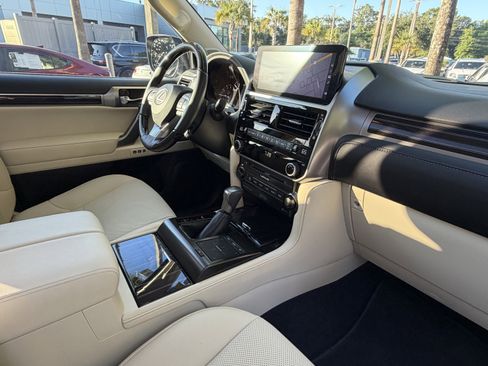 Used 2022 Lexus GX 460 Premium w/ Premium Plus Package AWD/4WD image 47