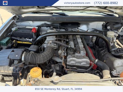 Used 2002 Chevrolet Tracker 2WD image 29