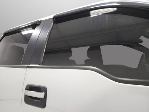 Used 2013 Ford F150 XLT w/ Luxury Equipment Group image 12