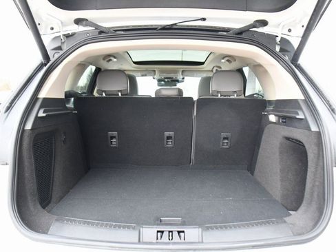 Used 2023 Lincoln Corsair AWD w/ Equipment Group 101A image 19