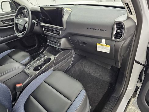 New 2025 Ford Bronco Sport Outer Banks AWD/4WD image 11