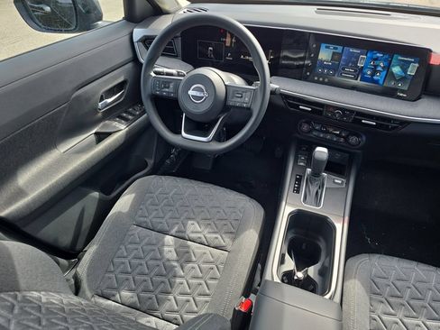 New 2026 Nissan Kicks SV w/ Cold Weather Package AWD/4WD image 11