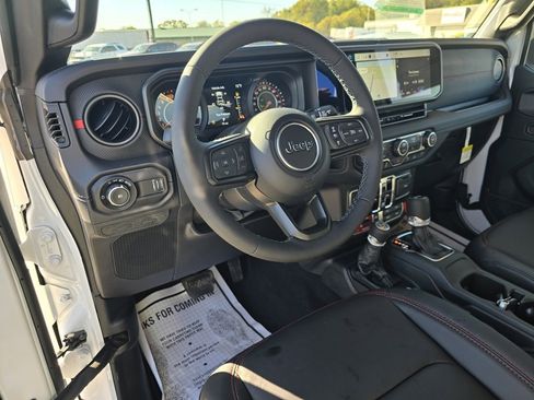 New 2026 Jeep Wrangler Unlimited Rubicon image 20