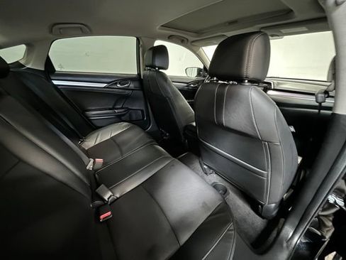 Used 2017 Honda Civic EX-L image 12