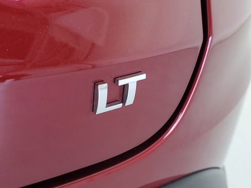 Used 2024 Chevrolet Trax LT w/ Driver Confidence Package image 10