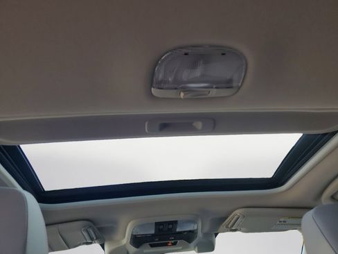 Used 2018 Subaru Crosstrek 2.0i Limited AWD/4WD image 17