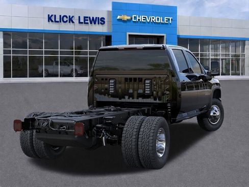 New 2026 Chevrolet Silverado 3500 LT w/ Convenience Package AWD/4WD image 4