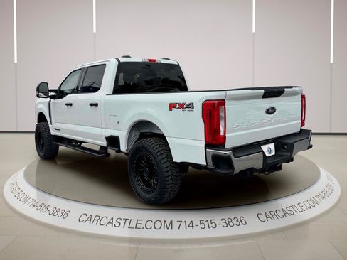 Used 2025 Ford F250 XLT w/ FX4 Off-Road Package AWD/4WD image 4