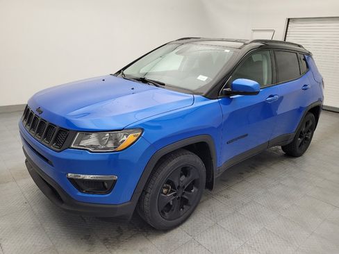 Used 2019 Jeep Compass Altitude image 2