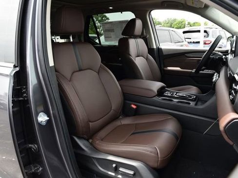 New 2026 Honda Pilot Touring image 25