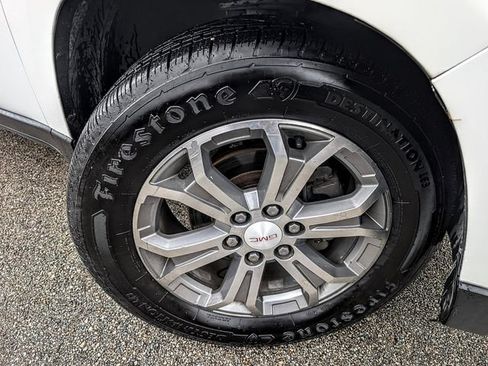 Used 2016 GMC Acadia SLT FWD image 4