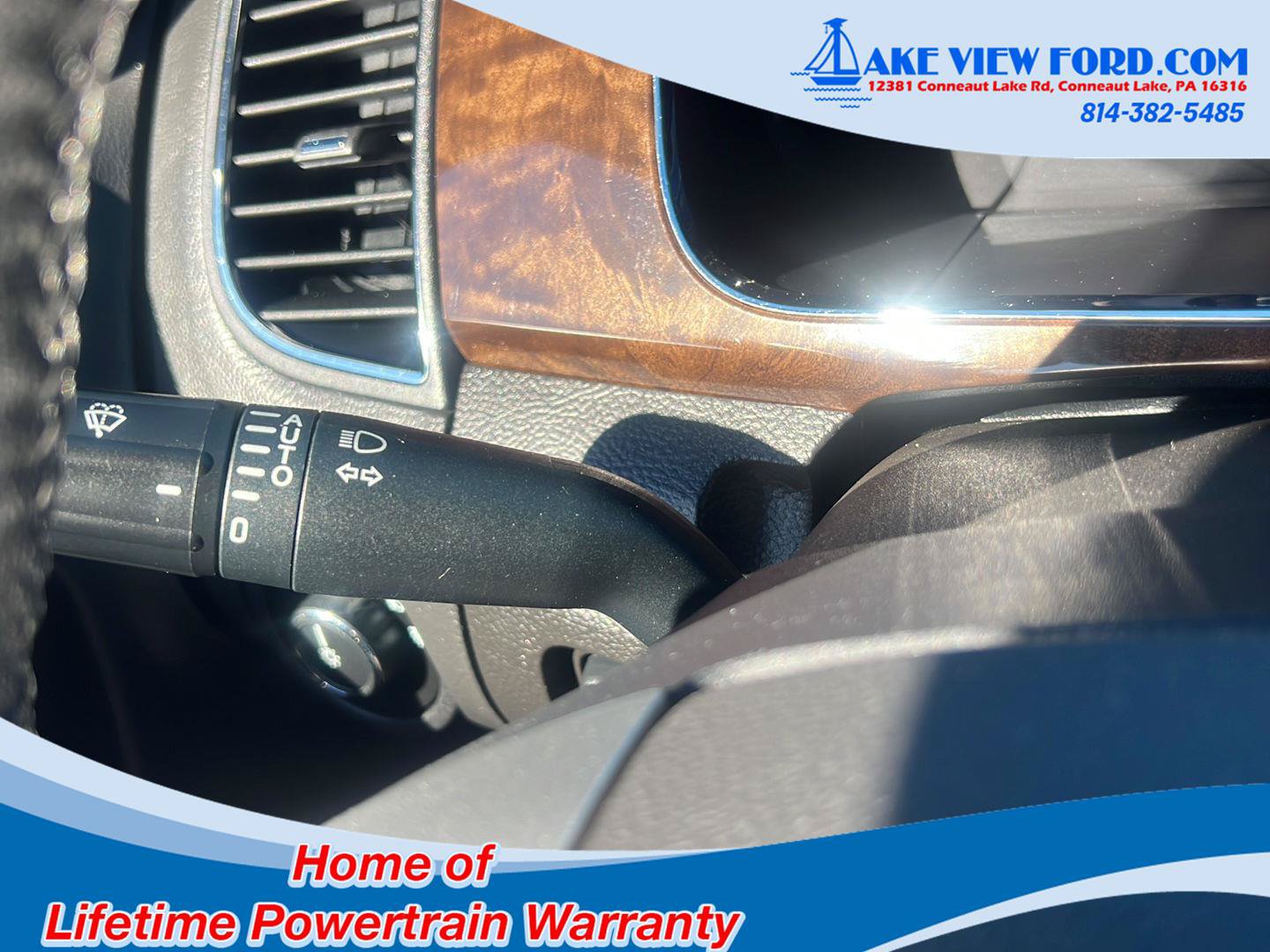 Used 2017 Ford Taurus Limited FWD image 27