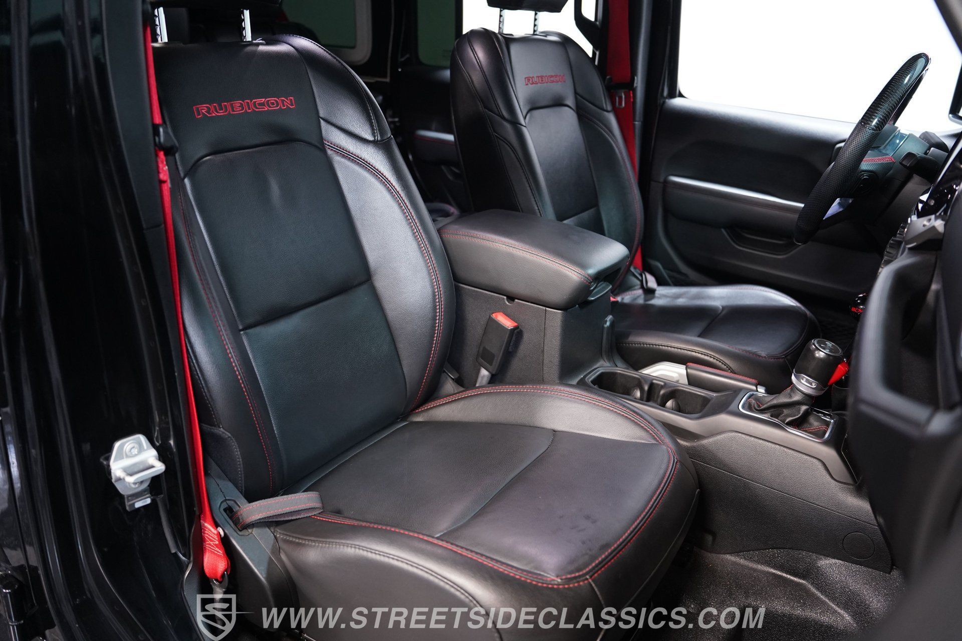 Used 2020 Jeep Wrangler Unlimited Rubicon w/ Quick Order Package 28Y Recon AWD/4WD image 39
