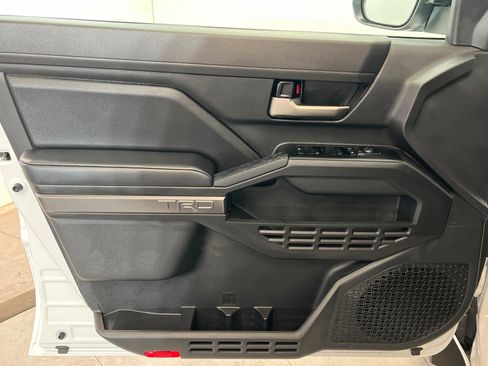 Used 2024 Toyota Tacoma TRD Sport image 14