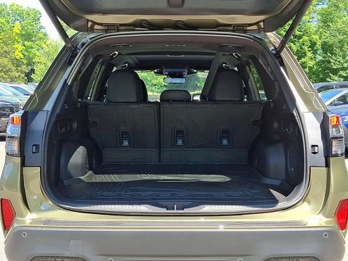 Used 2025 Subaru Forester Touring w/ Popular Package - Touring AWD/4WD image 28