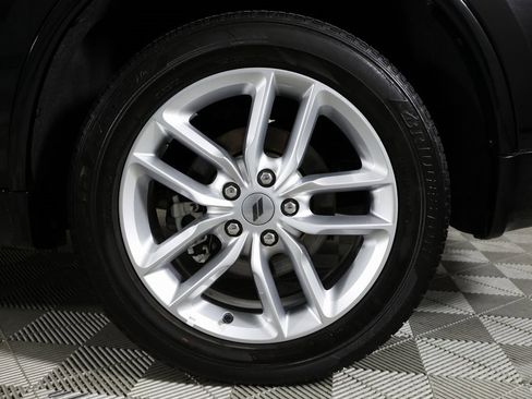 Used 2024 Dodge Durango GT image 42