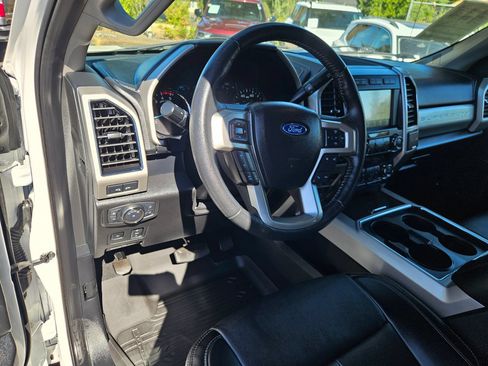 Used 2021 Ford F350 Lariat w/ Lariat Ultimate Package AWD/4WD image 12