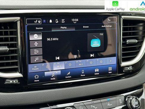 Certified 2024 Chrysler Pacifica Touring-L FWD image 21
