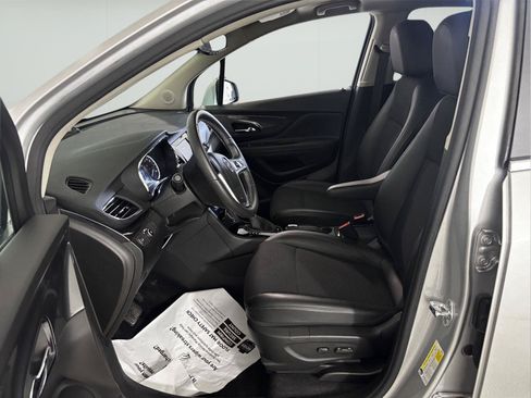 Used 2022 Buick Encore Preferred w/ Safety Package AWD/4WD image 12