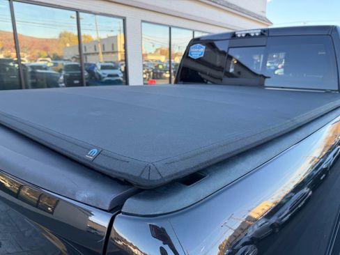 Used 2017 RAM 2500 Laramie image 10