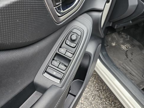 Certified 2023 Subaru Forester Premium AWD/4WD image 18
