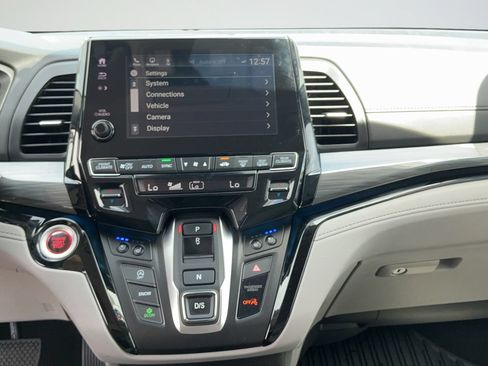 Used 2023 Honda Odyssey Elite image 32