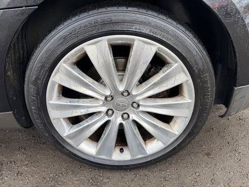 Used 2013 Lincoln MKS AWD image 8