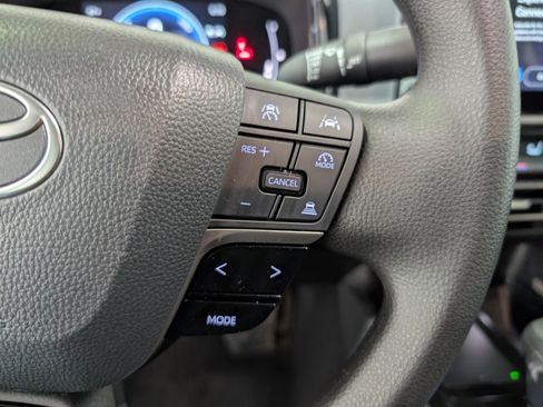 Used 2026 Toyota Camry LE image 17