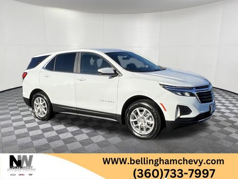Used 2024 Chevrolet Equinox LT image 1