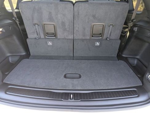 New 2025 Jeep Grand Cherokee L Laredo image 28