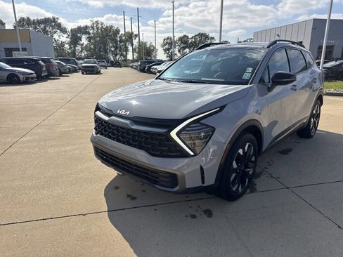 Used 2024 Kia Sportage X-Line w/ X-Line Premium Package image 2