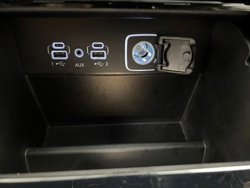 Used 2025 Jeep Grand Cherokee Summit image 49