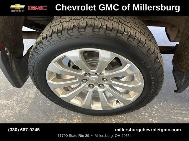 Used 2019 Chevrolet Silverado 1500 High Country w/ Technology Package AWD/4WD image 12