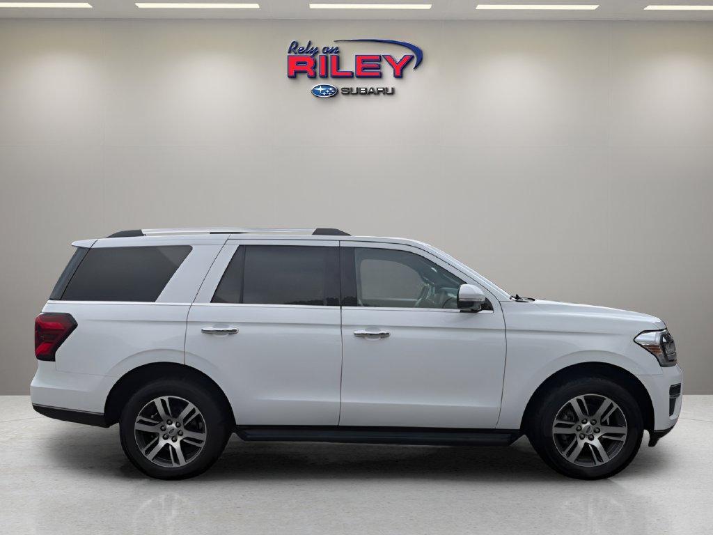 Used 2024 Ford Expedition Limited AWD/4WD image 7