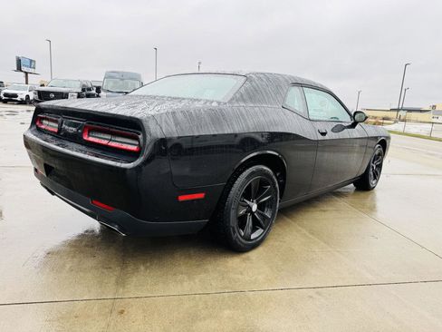 Certified 2016 Dodge Challenger SXT image 26