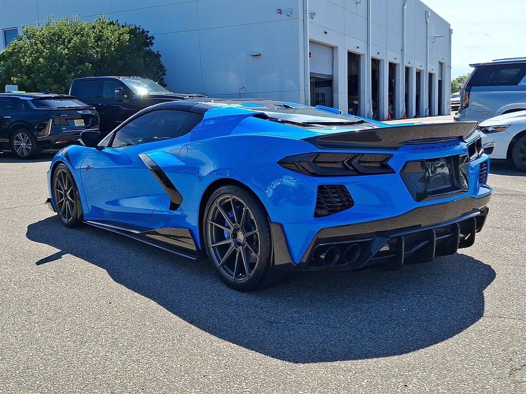 Used 2020 Chevrolet Corvette Stingray Preferred Cpe w/ 2LT Preferred Equipment Group RWD image 10