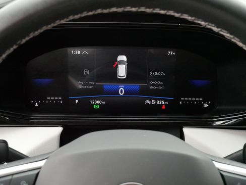Used 2025 Volkswagen Taos S AWD/4WD image 21