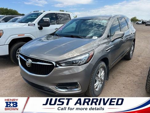 Used 2018 Buick Enclave Essence AWD/4WD image 1