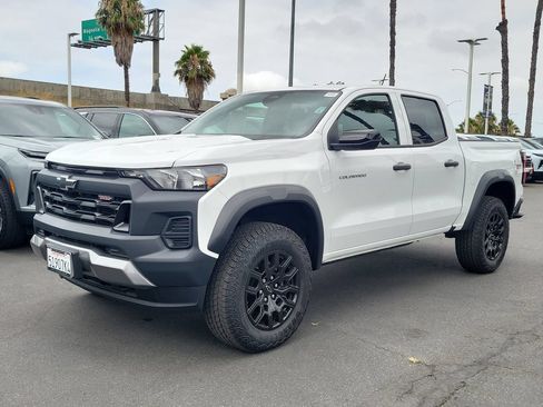 Used 2026 Chevrolet Colorado Trail Boss AWD/4WD image 30