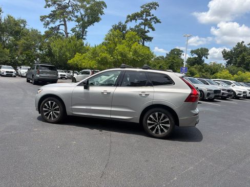 Used 2024 Volvo XC60 B5 Plus w/ Protection Package Premier AWD/4WD image 12