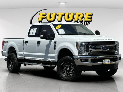 Certified 2018 Ford F250 XLT w/ XLT Value Package AWD/4WD image 1
