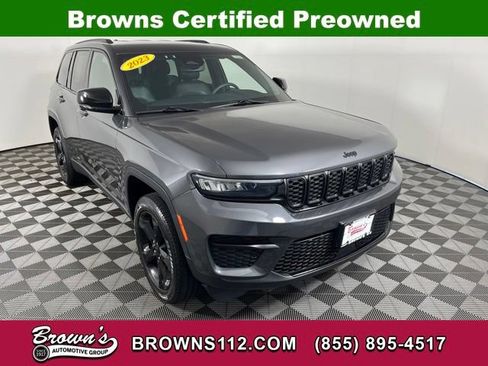 Used 2023 Jeep Grand Cherokee Altitude AWD/4WD image 1