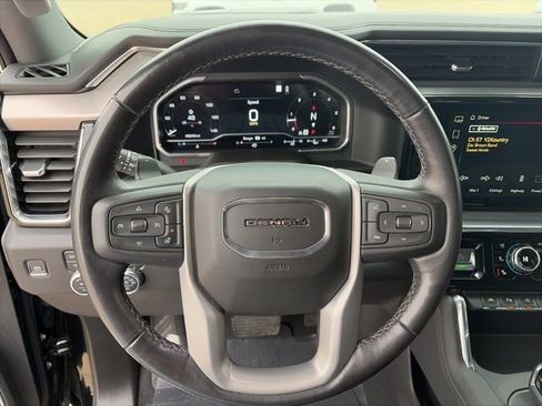 Used 2023 GMC Sierra 1500 Denali w/ Denali Reserve Package image 18