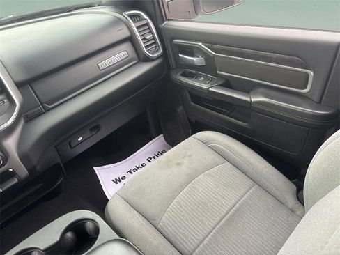 Used 2024 RAM 2500 Big Horn image 16