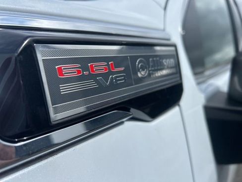 New 2026 GMC Sierra 3500 SLT AWD/4WD image 8
