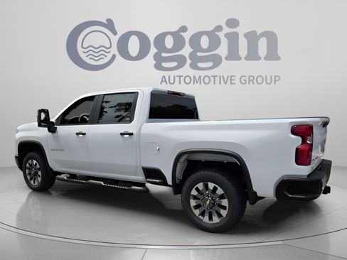 New 2026 Chevrolet Silverado 2500 Custom w/ Custom Value Package AWD/4WD image 3