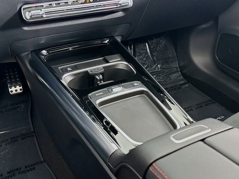 New 2026 Mercedes-Benz GLA 250 image 5