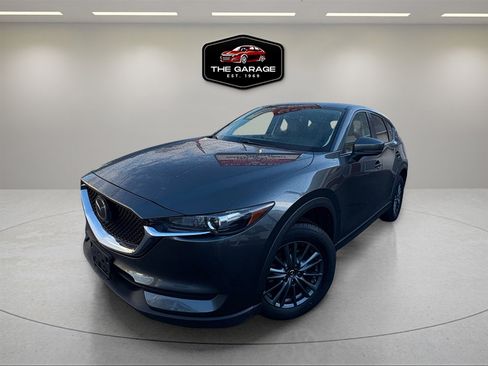 Used 2017 MAZDA CX-5 Touring w/ I-ACTIVSENSE Package image 3