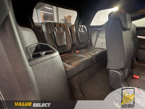 Used 2016 Ford Explorer XLT w/ Equipment Group 202A AWD/4WD image 10