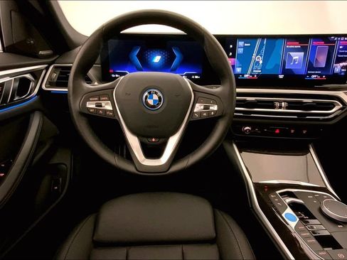 Used 2023 BMW i4 eDrive35 w/ Premium Package RWD image 4